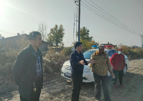 新疆生产建设兵团第七师胡杨河市一二七团：田间解民忧，巧化邻里“占地结”
