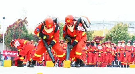新疆塔城地区森林草原消防应急分队：草原消防“大比武”乌苏赛场砺精兵
