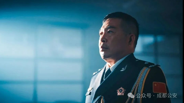 最会“打卡”的民警老张
