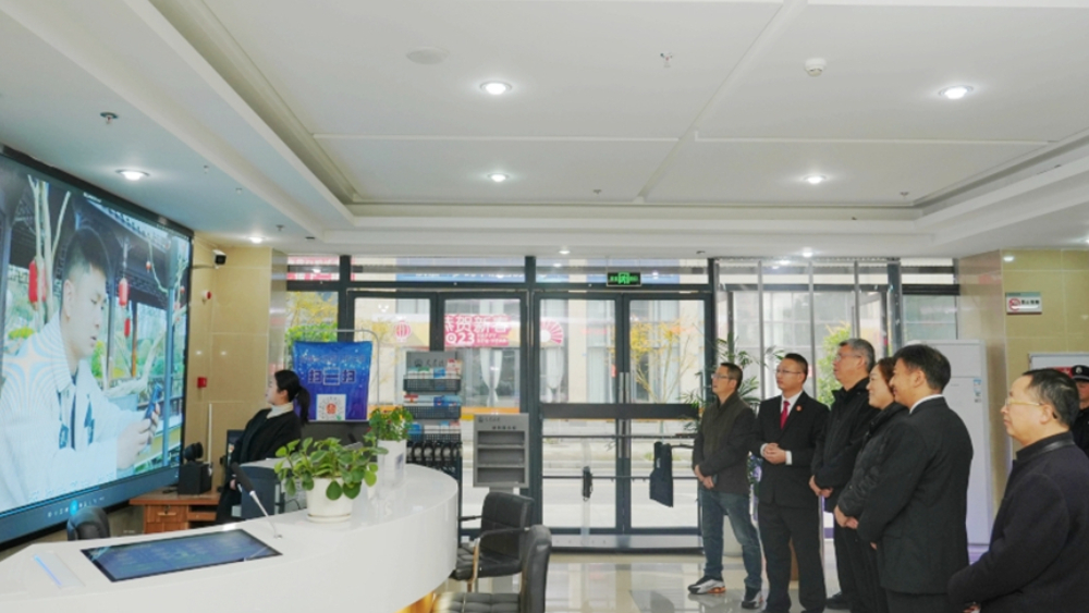 雅安市人大常委会副主任蔡军调研芦山法院“法律进机关”工作