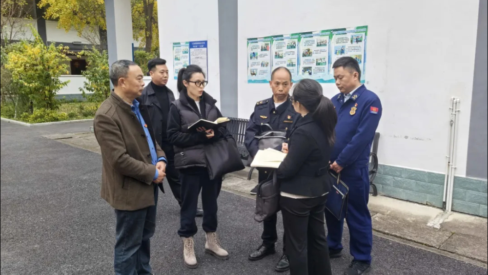 道路通了 经营顺了 难题解了