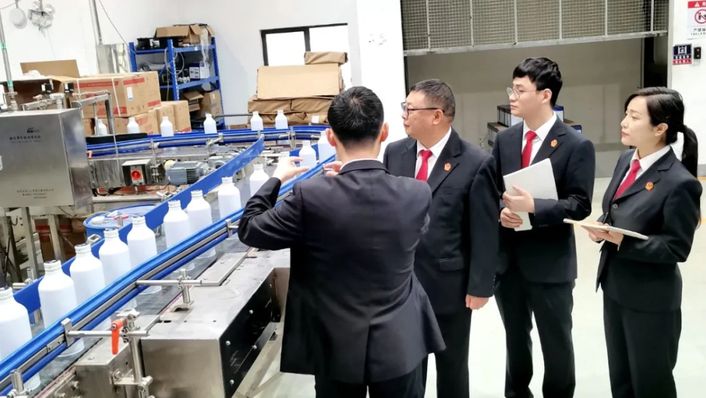 广元市利州区人民法院经开区法庭： 以法治“硬功夫”护好营商环境“梧桐树”