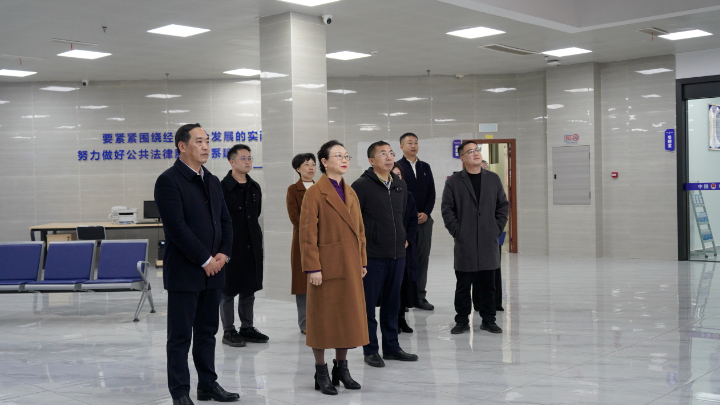 遂宁市政协调研法务区 聚力法治品牌惠及于民