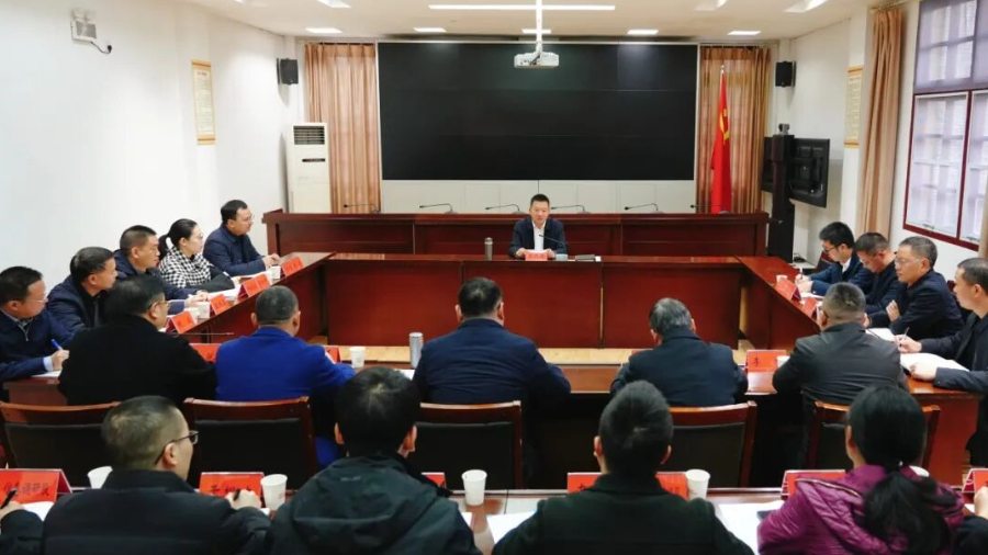 袁达成走访调研苍溪县县委组织部工作