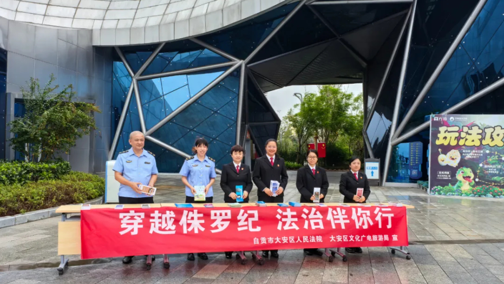 红梅·新“枫”｜扎根盐都腹地 绘就基层治理新画卷