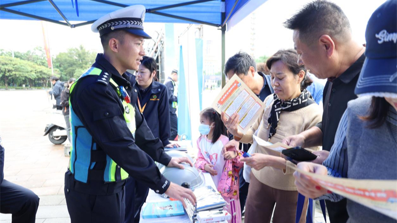 “122”氛围感拉满 海南儋州这场“全国交通安全日”主题宣传活动有趣又有料