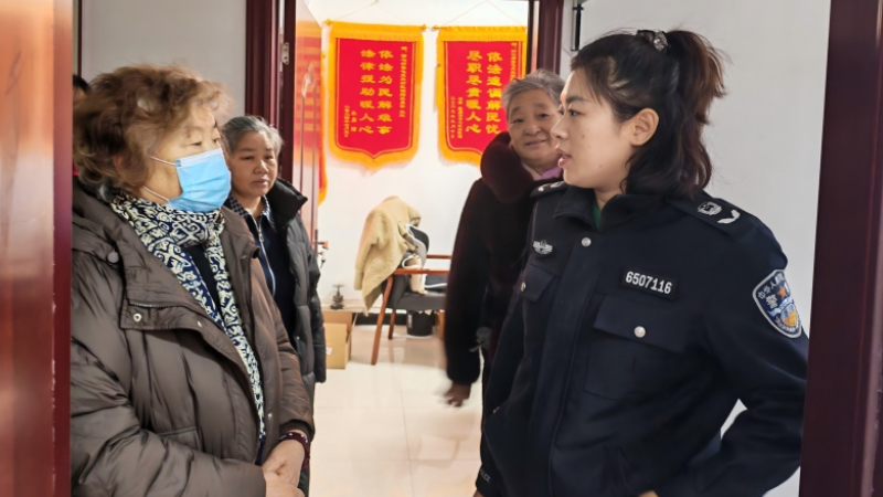 新疆生产建设兵团第七师胡杨河市天北经济技术开发区司法所举办“法治零距离”开放日活动