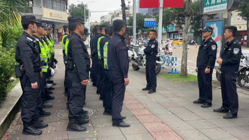 向交通乱象“亮剑”！海南琼海交警开展交通秩序大整治行动