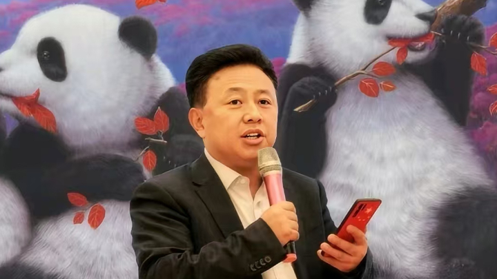 丹枫墨韵里的君子仁心
