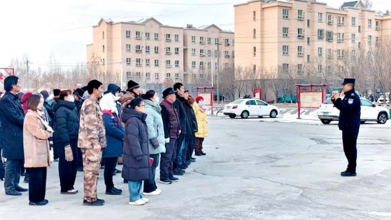 新疆生产建设兵团第七师胡杨河市一二四团推进“群众法治大培训”走深走实