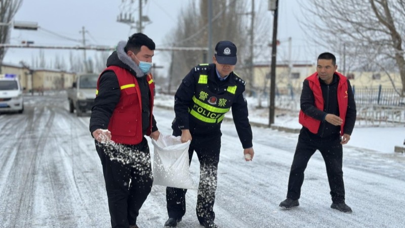 新疆阿克苏地区沙雅县红旗镇以雪为令护民安