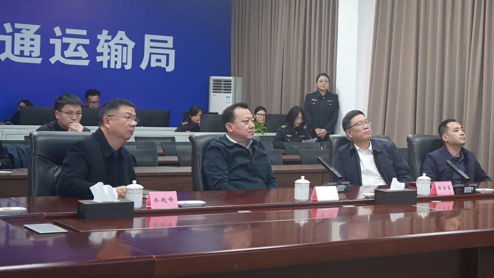 李丹到资阳、遂宁调研规范涉企行政执法工作