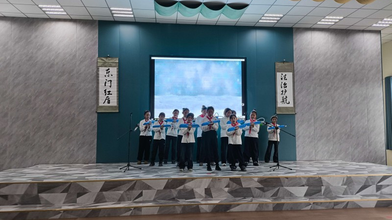 法治之声迎新年——新疆塔城市新城司法所联合开展普法宣传活动