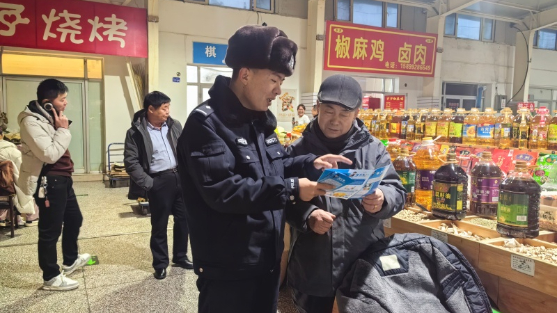 新疆奎屯公安“三个到位”全力筑牢辖区消防安全防火墙