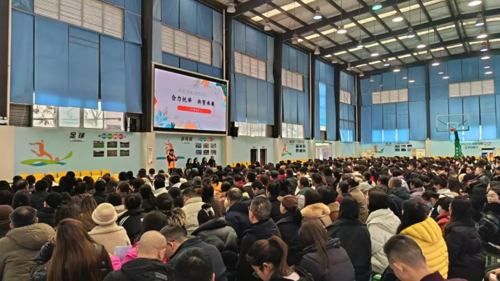 法检护苗 家校共育——资中县法检两院联合开展“法治副校长”进校园活动