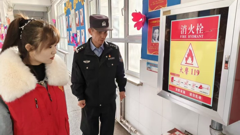 新疆生产建设兵团第七师天北经济技术开发区综治中心：践行新时代“枫桥经验” 法治温情浸入人心