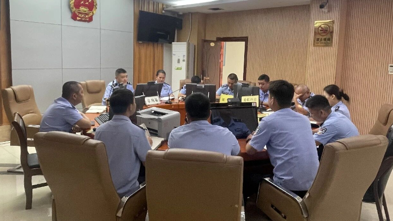 海南乐东法院司法警察大队扎实开展常态化警务技能训练