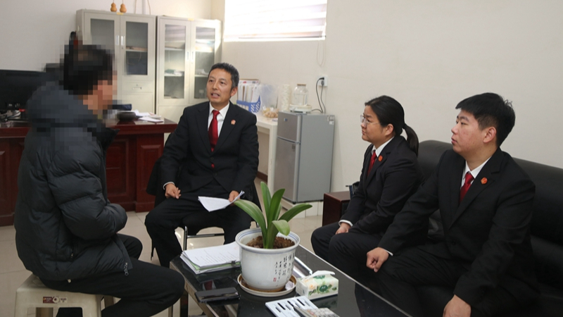 河南省南阳市淅川县法院：实地走访查实情 普法护航“舌尖安全”