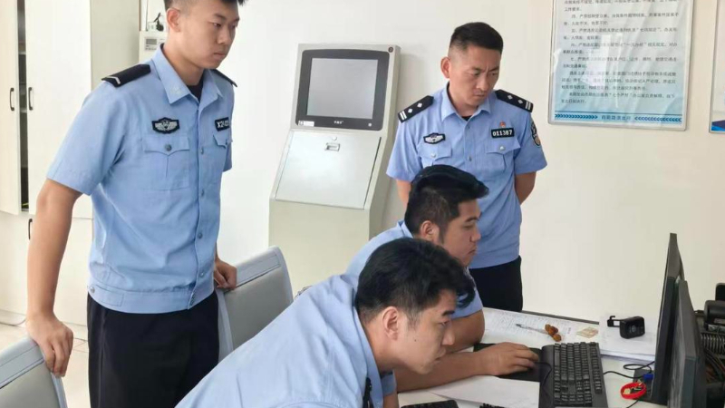 假警察骗走老人14万，真警察全额追回