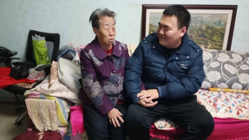新疆生产建设兵团第七师天北新区司法所：寒风中的“司法蓝”点缀服务辖区居民幸福底色
