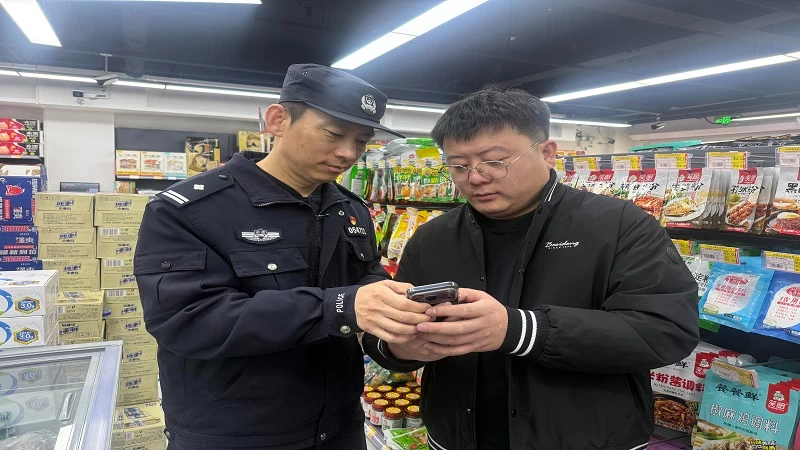 新疆尼勒克公安：警务便民措施优 服务群众零距离