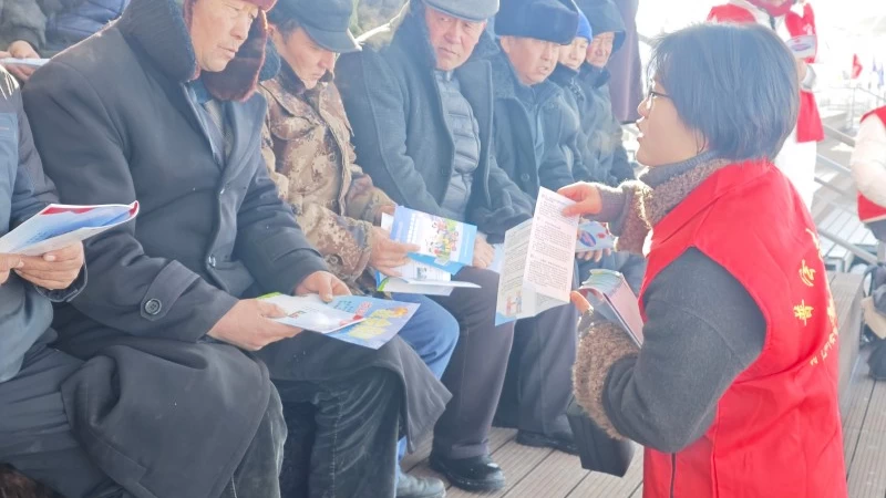 新疆特克斯县司法局借刁羊大赛筑牢反诈禁毒防线