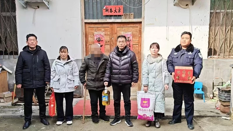 河南内乡县赵店司法所联合开展特困群体春节慰问纪实