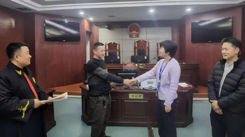 新疆乌苏市人民法院哈图布呼人民法庭：践行司法为民宗旨 传递司法力度与温度