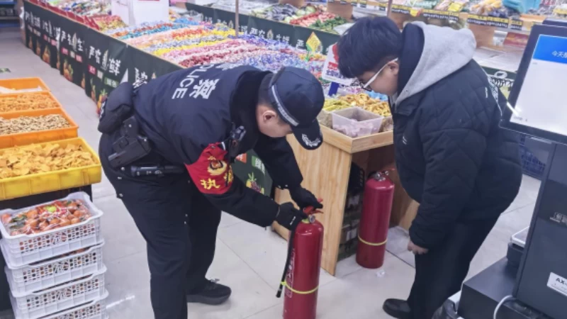 吉林省双辽市公安局卧虎派出所春节前“手把手”教学 让安全“火”力全开
