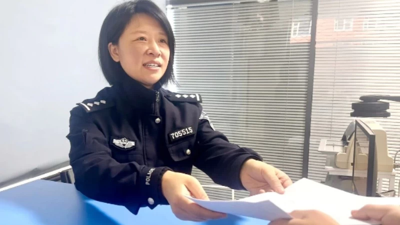 吉林扶余士英派出所：周末不打烊 服务暖乡心