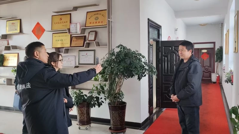 新疆昭苏县全面推行“扫码入企”数字化监管模式 赋能执法服务提质增效