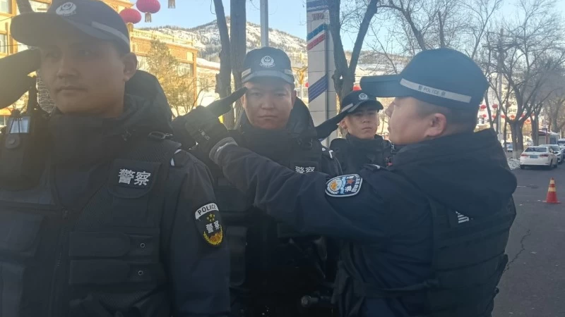 新疆阿勒泰市公安局推进“全员练兵” 加快提升公安机关新质战斗力