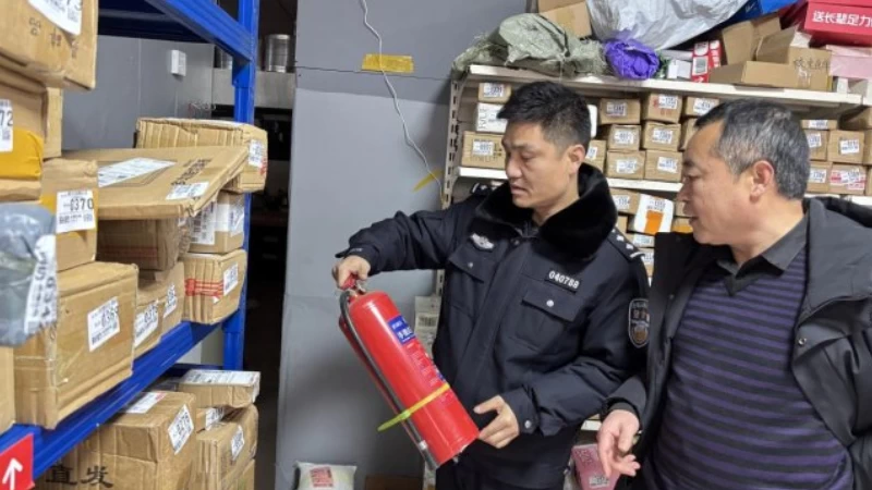 陕西安康赵湾派出所开展节前安全大检查 全力护航春节平安