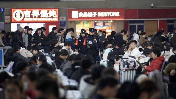 假的“退改签”、充电“拔你卡”……这些环节绷紧安全这根弦！