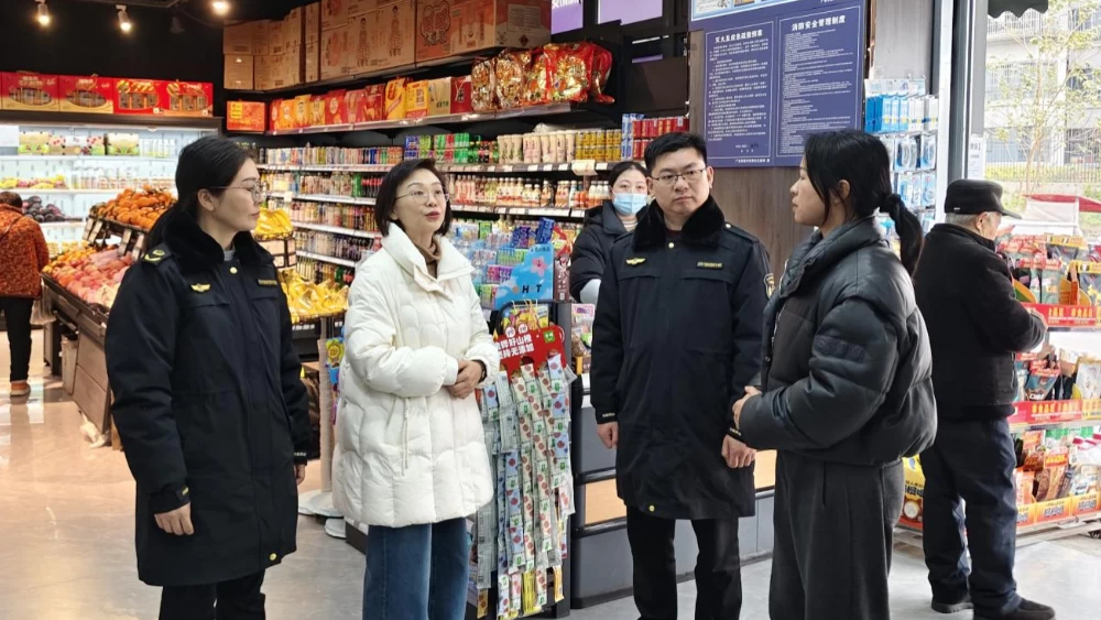 筑牢安全防线丨四川广安经开区开展春节食品药品全面排查