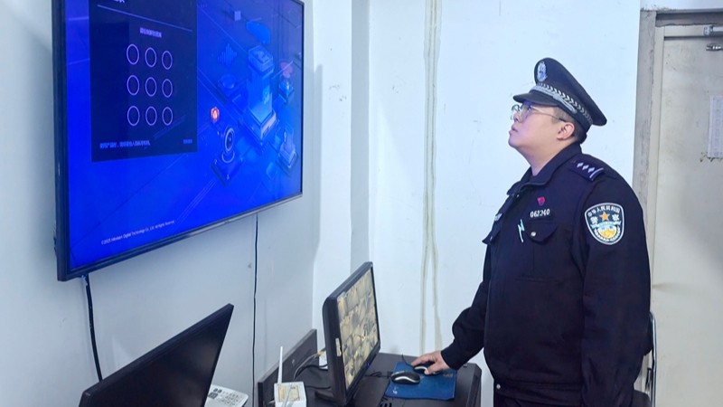 新疆霍城县公安局扎实开展春节前安全检查