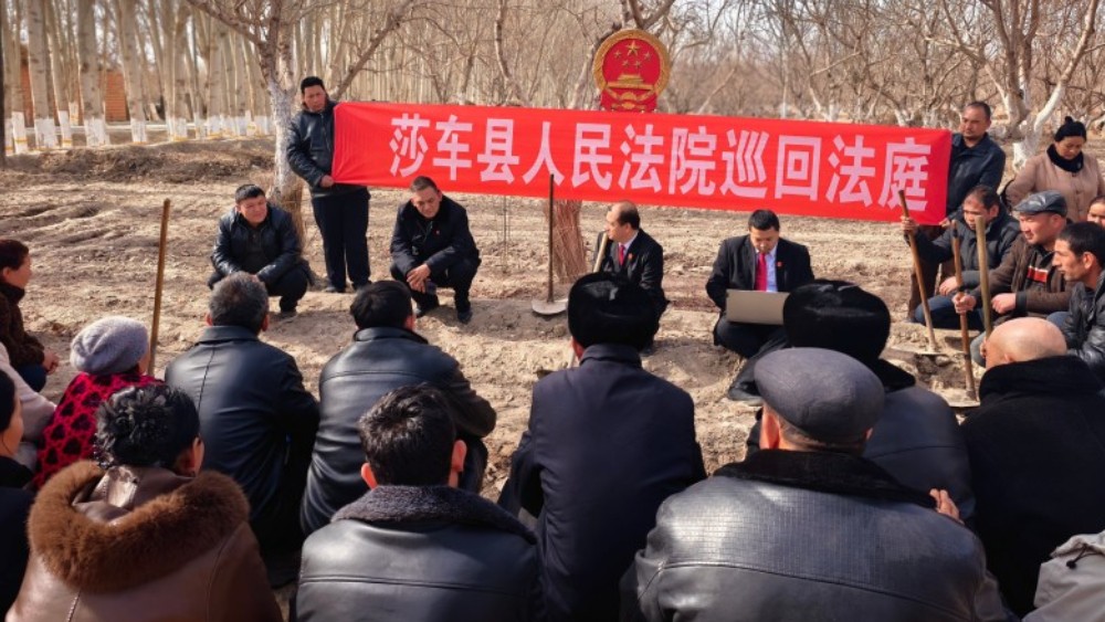 新疆莎车县人民法院：法庭新春不打烊 司法服务暖人心