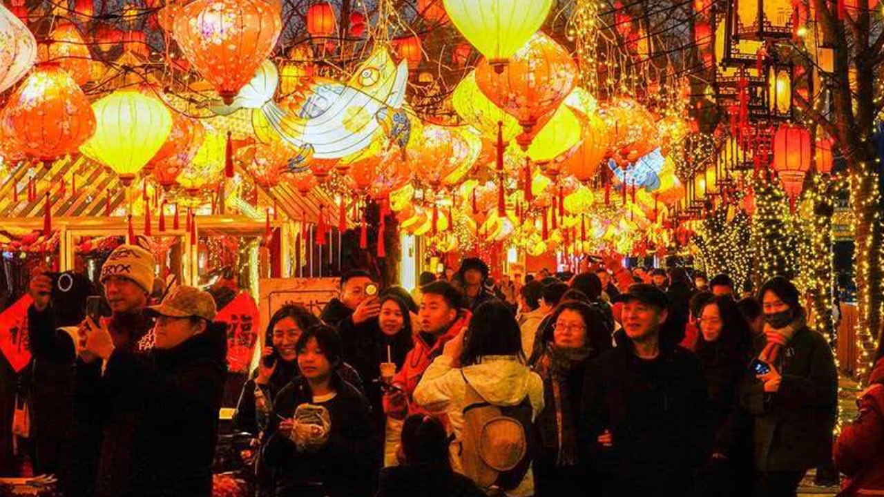 北京：张灯结彩迎新春