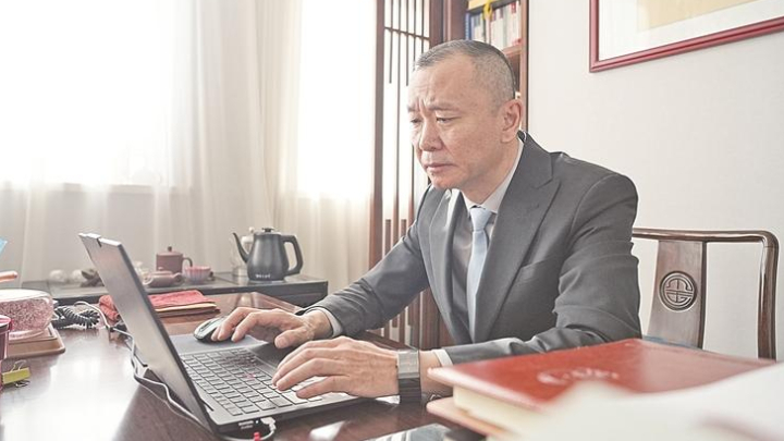 刘建国：以法治为笔 书写为民答卷