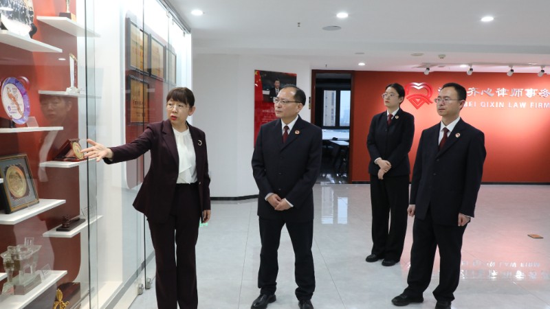 邢台襄都检察院干警走访全国人大代表 共话未成年人思想道德建设与未检工作