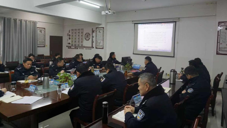 新春砺兵强技能 以评促练提质效