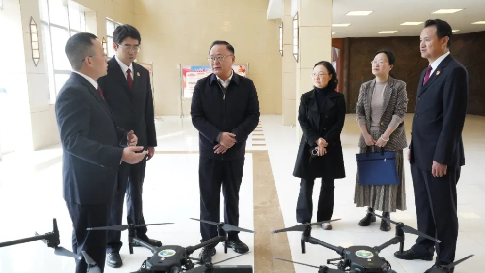 自贡市人大常委会党组书记、主任谭豹调研指导市检察院工作