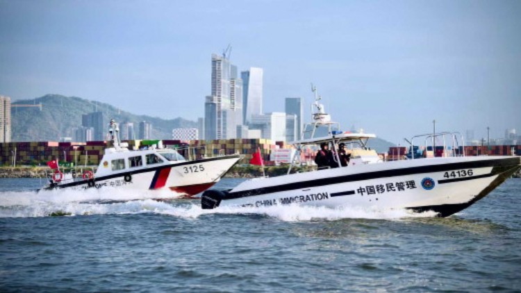 伶仃洋上的“流动法治哨所”