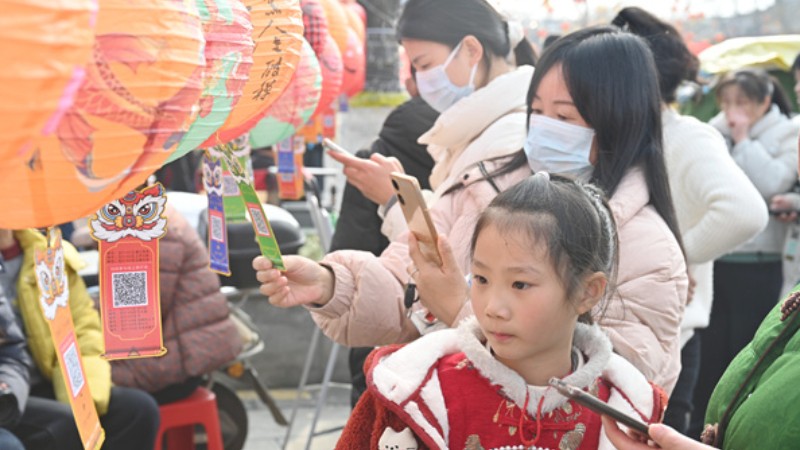 河南省南阳市社旗县法院：法治灯谜闹元宵 趣味普法正当时