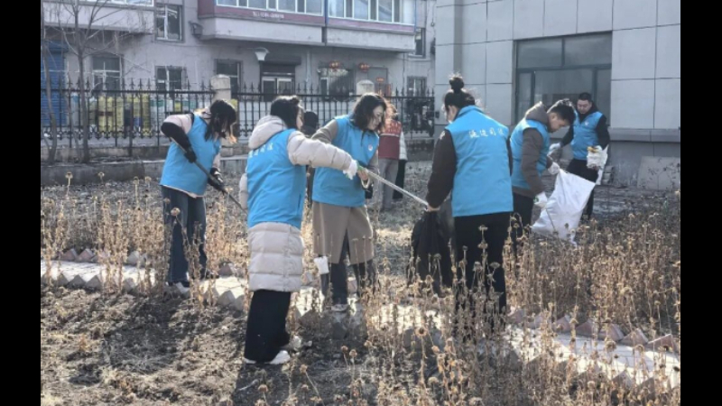 吉林省延边州司法局开展“弘扬雷锋精神 服务绿美延吉 司法行政志愿行”主题党日活动
