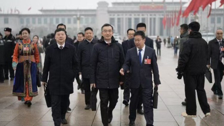 走向人民大会堂
