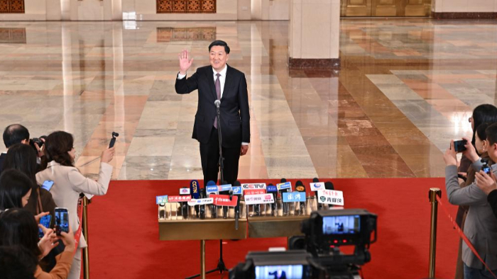 十四届全国人大四次会议第二场“部长通道”集中采访活动举行