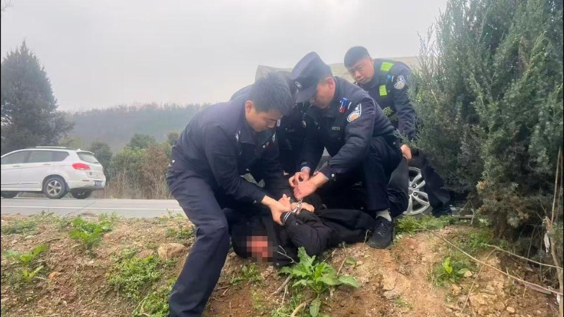 河南省南阳市桐柏县公安局：速擒“卖药”骗子 如数“追赃”还民