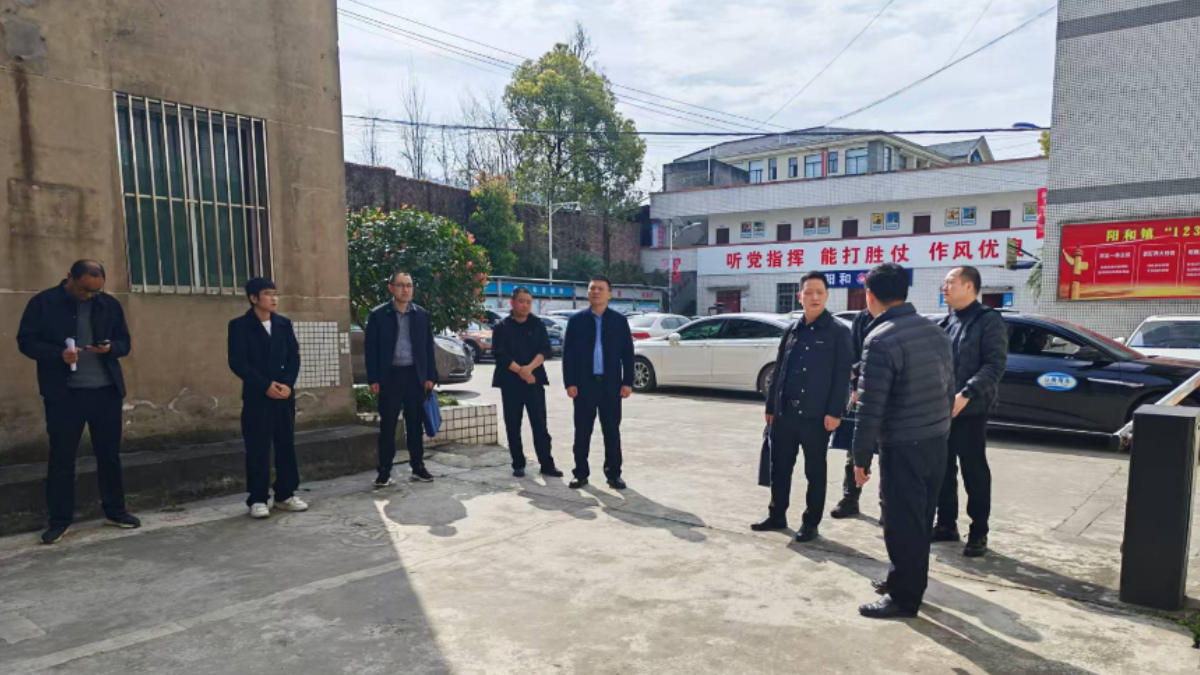 广安市政府与社会合作中心副主任钟昌宏赴阳和镇调研指导个人调解室工作