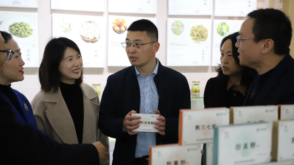 深化跨区域协作与消费维权，以法治力量护航发展